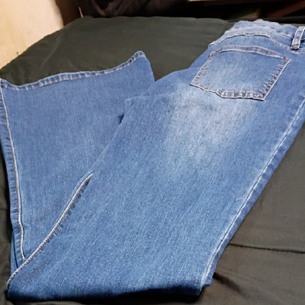 ALLOY Women's Flare Leg Blue Jeans